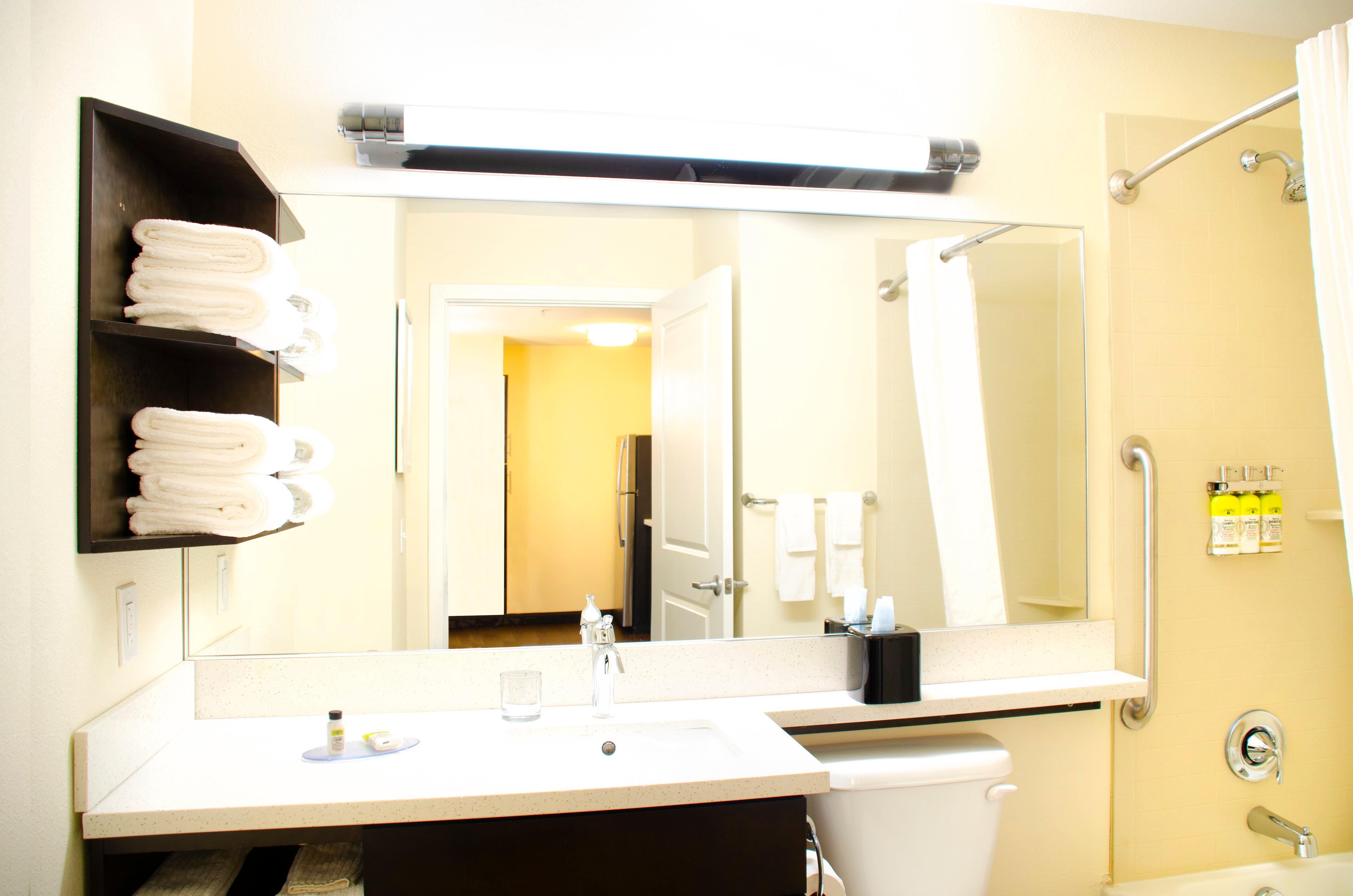 Candlewood Suites York By Ihg Exterior photo